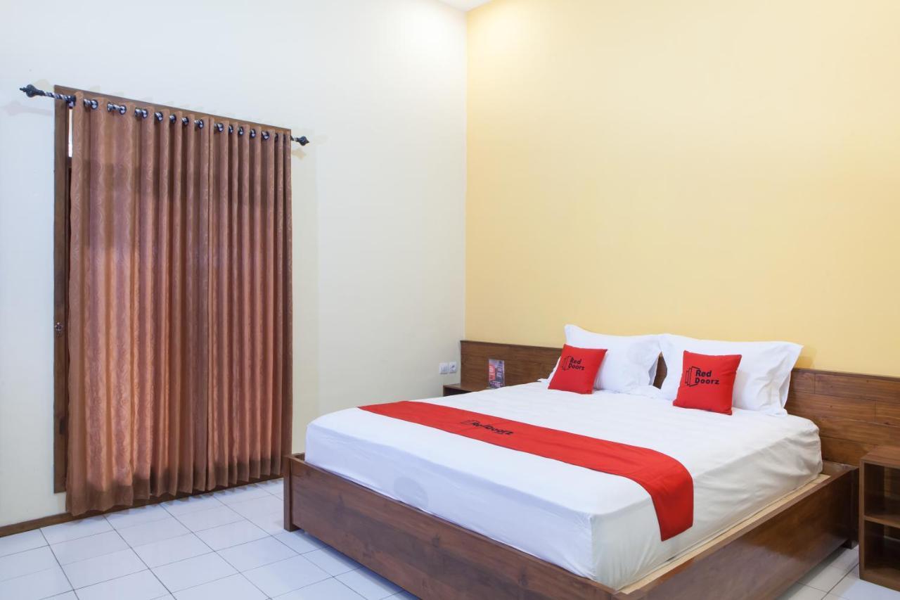 Reddoorz Near Baluran National Park Hotel Pandean Exterior photo